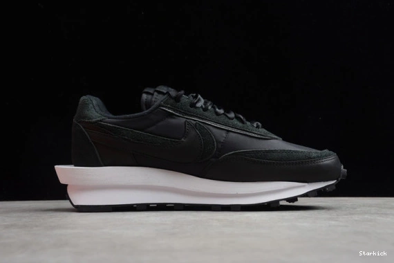 Black Nylon sacai Waffle Nike LD BV0073-002  0830